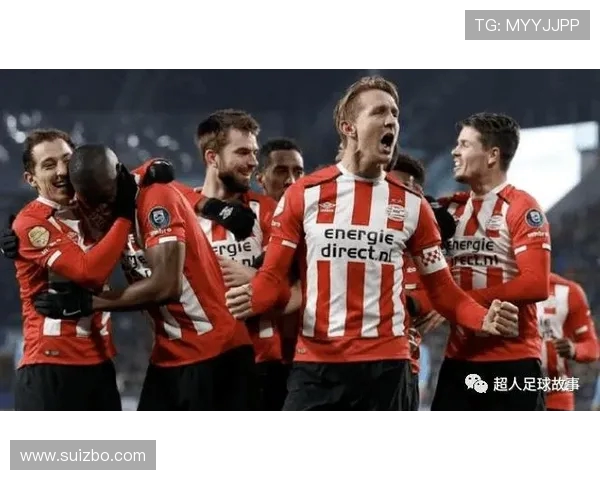 邓伯什与埃因霍温的精彩对决揭示足球战术与团队协作的魅力