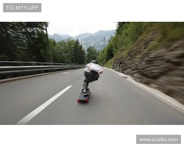 重庆极限运动队在世界滑板锦标赛中的速度表现引发热议与关注