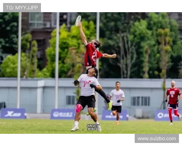 重庆飞盘队在滑板精英赛中的强劲表现与战术分析 重庆飞盘队在滑板精英赛中的强劲表现与战术分析